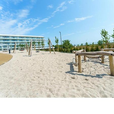 Kolobrzeg Apartamenty Polanki Aqua Z Bezplatnym Basenem, Bawialnia, Parkingiem I Fitness ภายนอก รูปภาพ