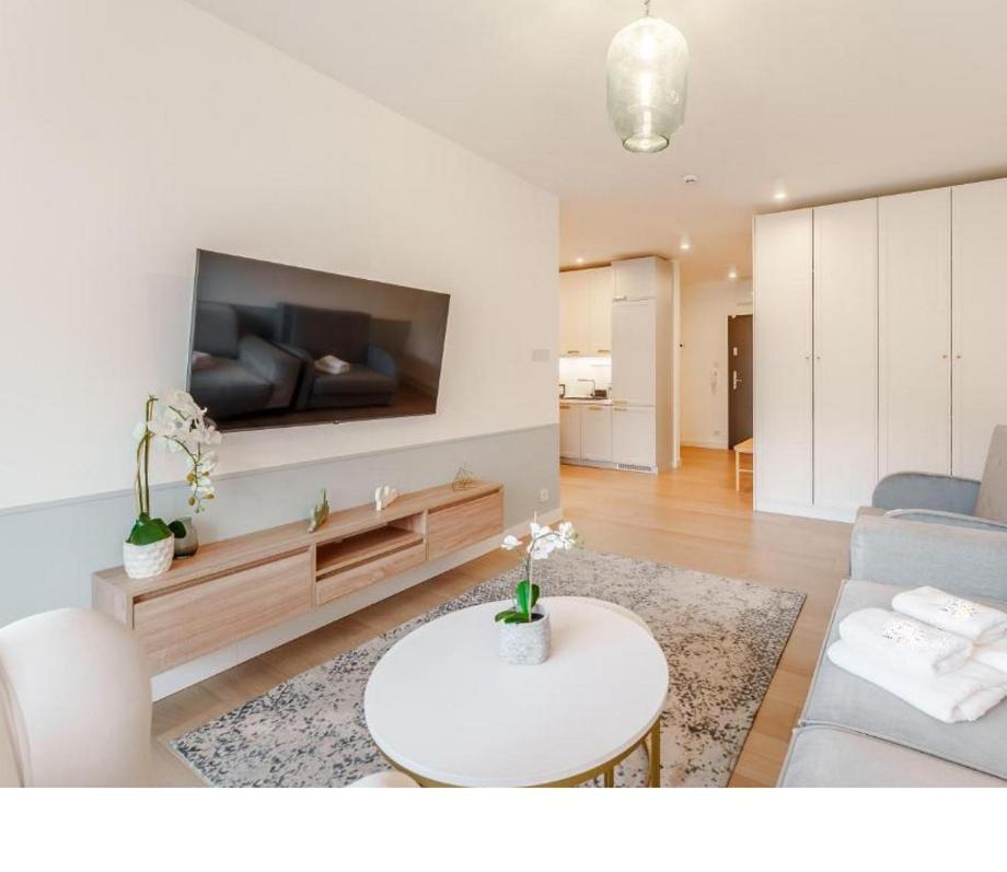 Kolobrzeg Apartamenty Polanki Aqua Z Bezplatnym Basenem, Bawialnia, Parkingiem I Fitness ภายนอก รูปภาพ