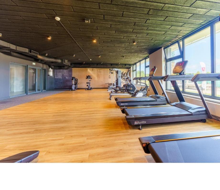 Kolobrzeg Apartamenty Polanki Aqua Z Bezplatnym Basenem, Bawialnia, Parkingiem I Fitness ภายนอก รูปภาพ
